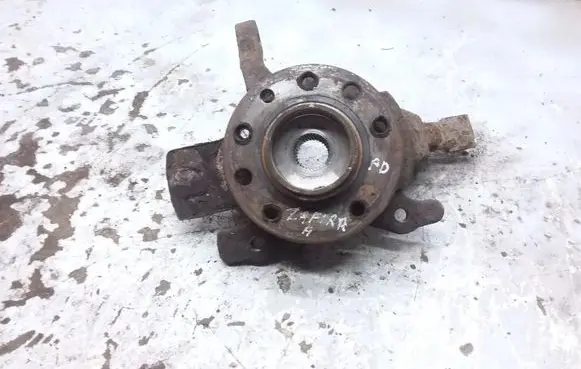 Opel Zafira A Front wheel hub 