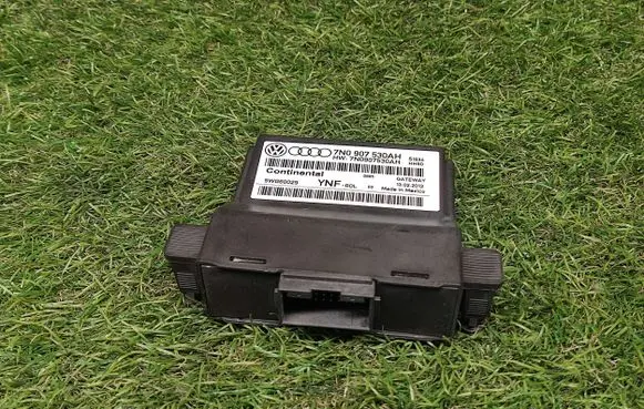 Volkswagen Jetta VI Gateway control module 7N0907530AH 5WG60029