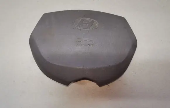 Hyundai Accent Steering wheel airbag