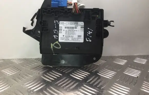 Mercedes-Benz S W221 Door control unit/module A2215457040 A0008700592 A2218707091