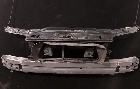 Volvo S60 Top upper radiator support slam panel 30748023