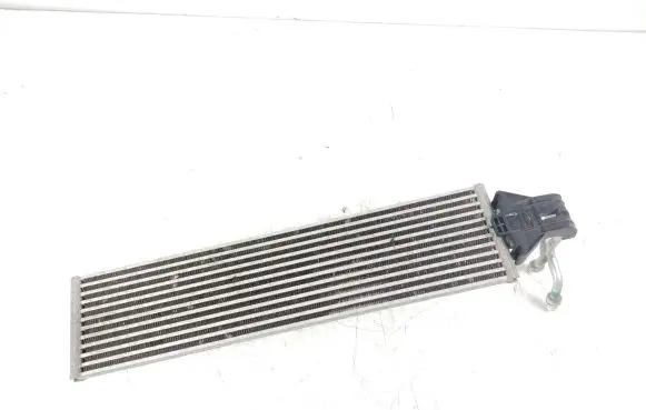 BMW X5 F15 Power steering radiator 7646751