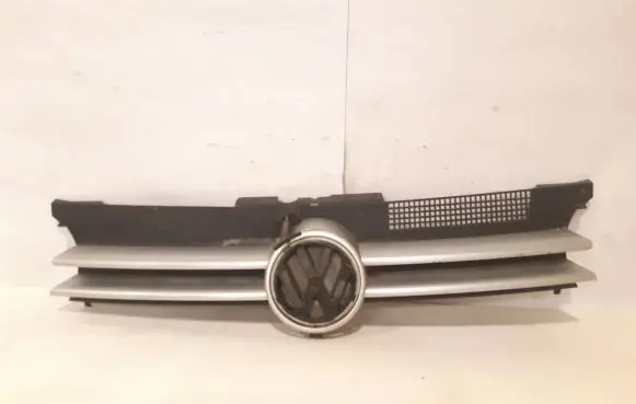 Volkswagen Golf IV Front grill 1J0853655C 1J0853651H