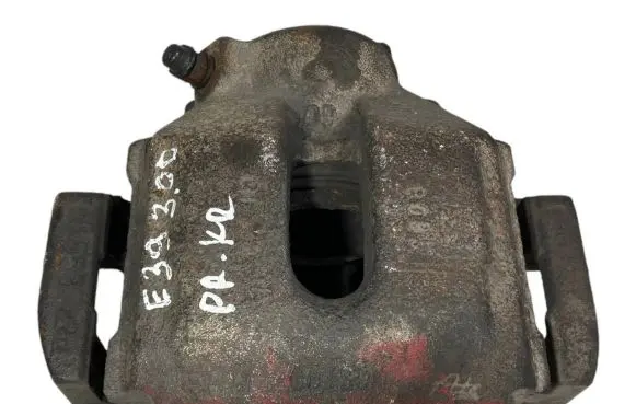BMW 5 E39 Front brake caliper
