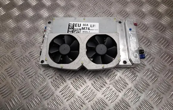 Tesla Model X Other control units/modules 165500000F