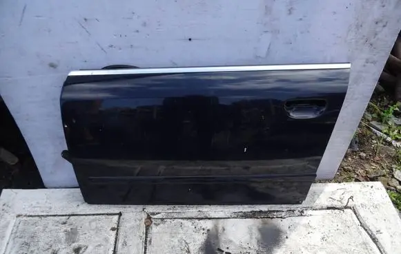 Audi A4 S4 B6 8E 8H Front door