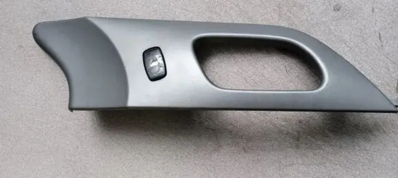 Peugeot 407 Front door interior handle trim 9643531277 96360166XT