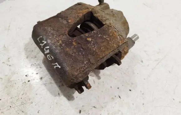 Volkswagen Golf V Front brake caliper