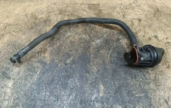 Mercedes-Benz A W177 AMG Oil fill pipe A2600104900