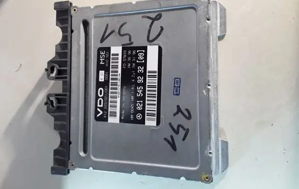 Mercedes-Benz C W202 Engine control unit/module 0215459232 412229021001