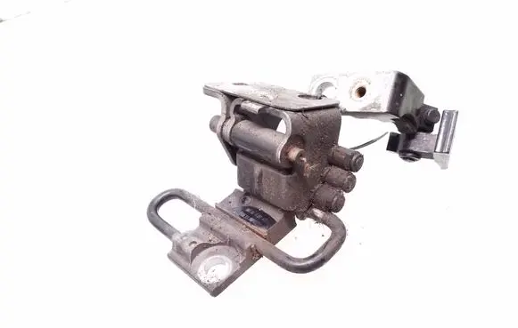 Audi A6 S6 C6 4F Front door hinge set 8E0831411E