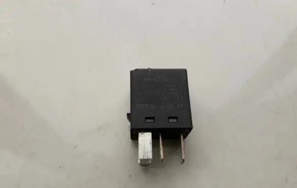 Mitsubishi Space Star Other relay mb953382 mb9533821i