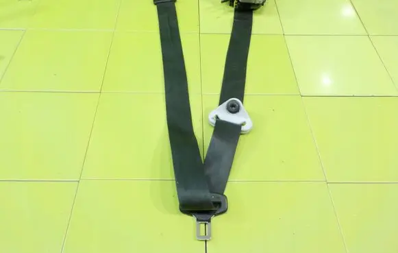 Peugeot 208 I Front seatbelt PRZOD BEZPIECZENSTWA