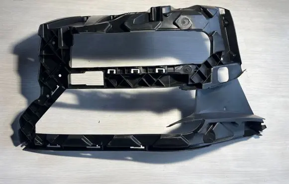 Volkswagen Crafter Front bumper mounting bracket 7C0807724B