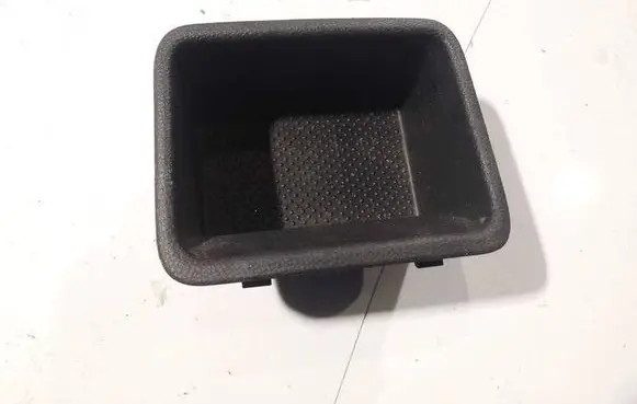 Skoda Fabia Mk2 (5J) Glove box 