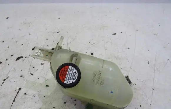 Suzuki SX4 S-Cross Coolant expansion tank/reservoir KRIS235789