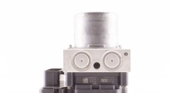 Mercedes-Benz C AMG W205 ABS Pump A2054311000