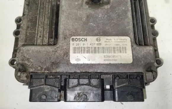 Nissan Primera Engine control unit/module ECU 0281011437 8200305678 8200313302
