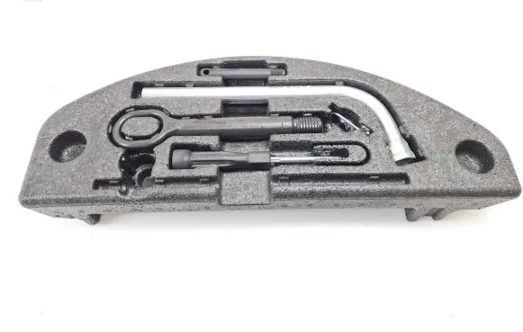 Audi A8 S8 D4 4H Tool set 4H0012110 4H0805615