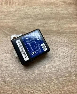 Toyota Prius (XW20) Door control unit/module 8974147100