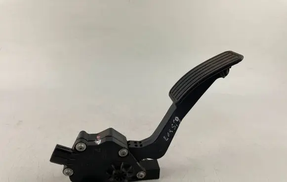 Subaru Legacy Accelerator throttle pedal 36010AG140