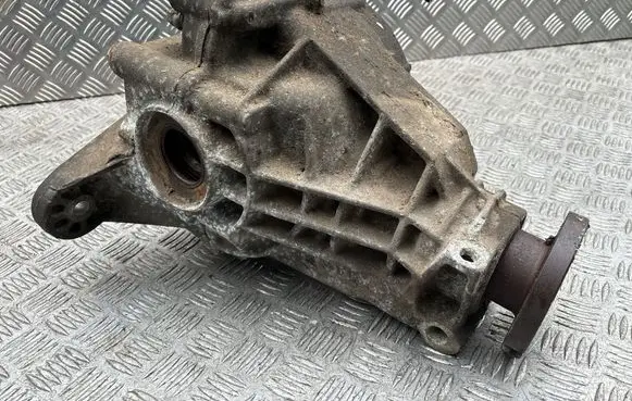 Mercedes-Benz ML W163 Rear differential 4460310012
