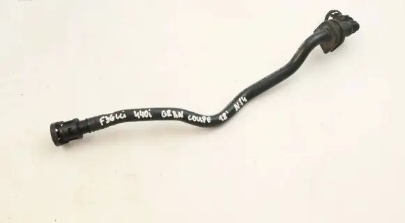 BMW 4 F36 Gran coupe Vacuum line/pipe/hose 8600882