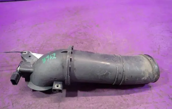 Ford Focus C-MAX Mass air flow meter 