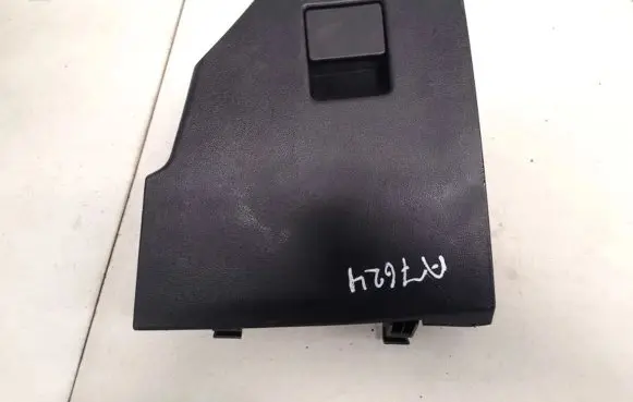 Opel Insignia A Glove box 13237927 1008046