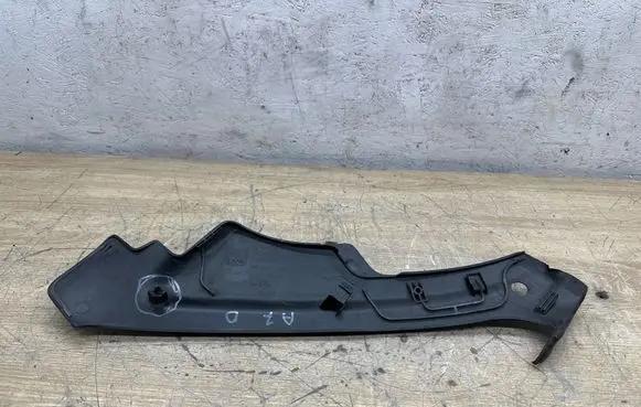 Audi A7 S7 4G Under headlight/headlamp trim 4G8805286C