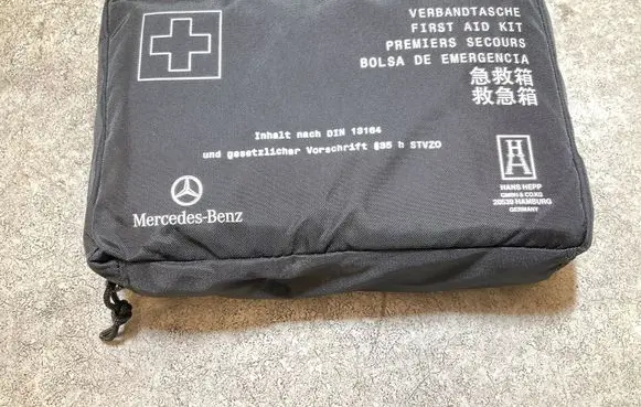 Mercedes-Benz A W177 First aid kit 000E09