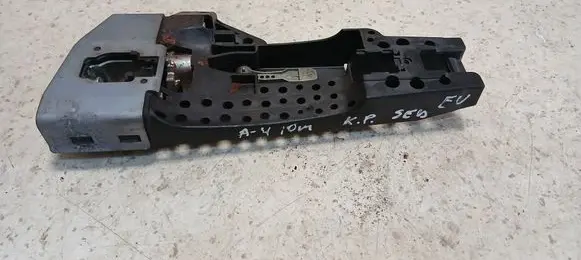 Front door exterior handle/bracket