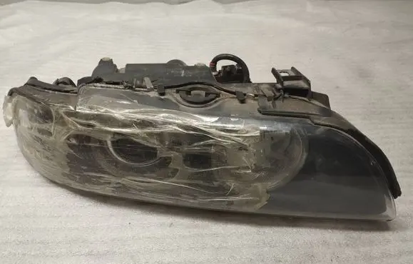 BMW 5 E39 Headlight/headlamp 63126912430