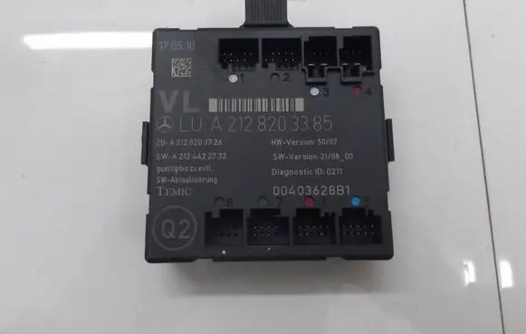 Mercedes-Benz E W212 Door control unit/module A2128203385