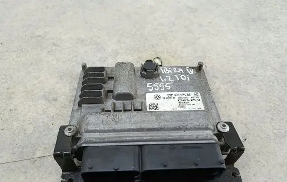 Seat Ibiza IV (6J,6P) Engine control unit/module ECU 03P906021BE