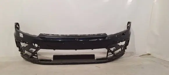 Volkswagen Tiguan Front bumper 5NA807221B