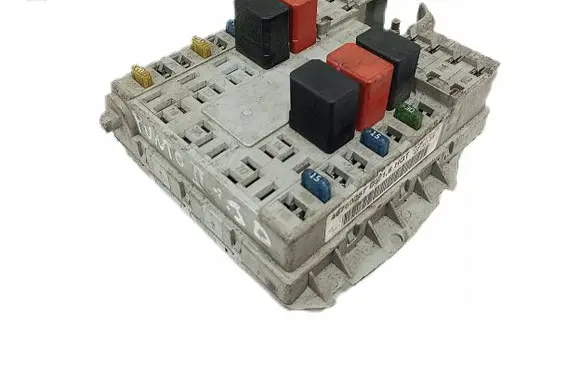 Fiat Punto (188) Fuse module 4670257