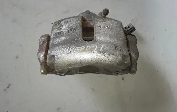 Skoda Superb B6 (3T) Front brake caliper 3C0615123