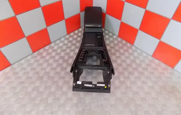 Volkswagen PASSAT B8 Center console 3G1864293 3G1863241A