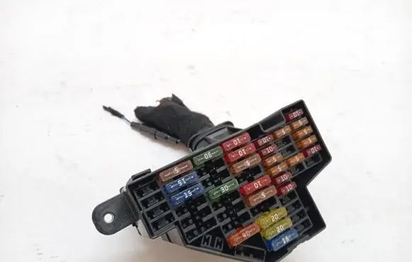 Volkswagen PASSAT B6 Negative earth cable (battery) 