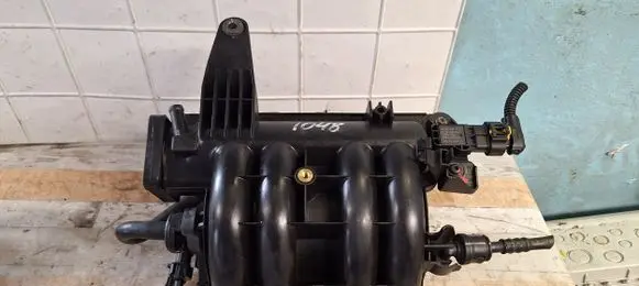 Fiat 500 Intake manifold 04892633AD 33357C 55240462