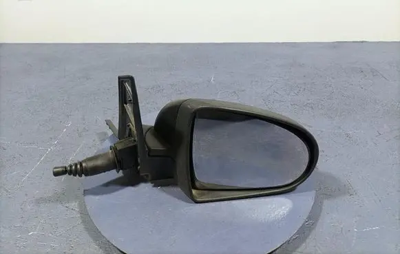Mitsubishi Colt Front door electric wing mirror 232636030