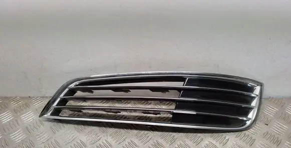 Audi A8 S8 D4 4H Front bumper lower grill 4H0807679E