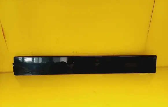 Mercedes-Benz Vaneo W414 Rear arch trim 
