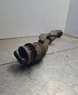 Fuel tank filler neck pipe