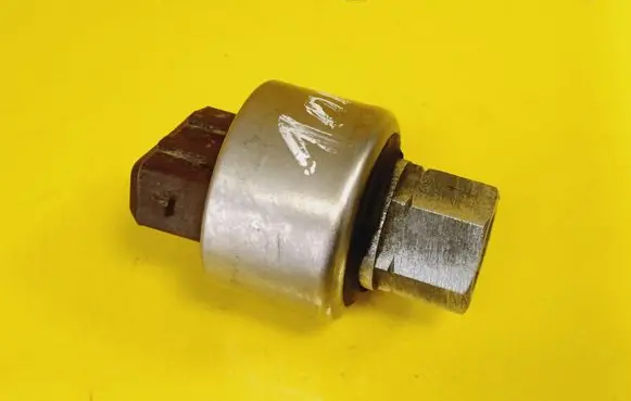 Peugeot 206 Air conditioning (A/C) pressure sensor 280443