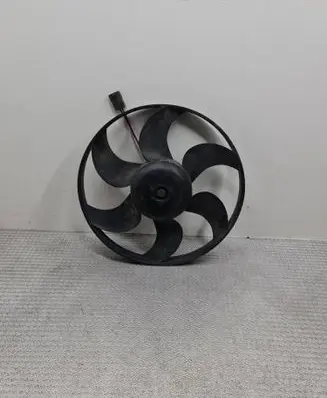Mercedes-Benz Vito Viano W638 Electric radiator cooling fan 6657800460 0130305232