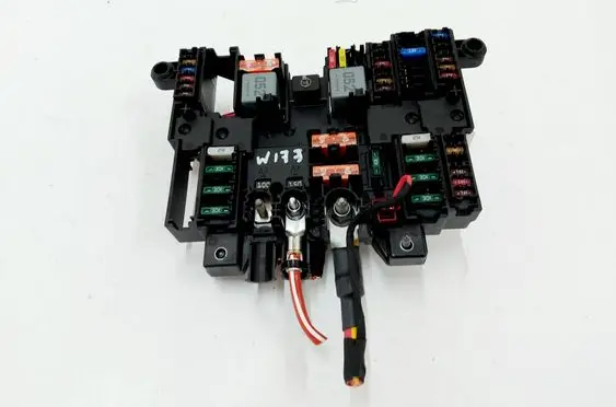 Mercedes-Benz A W177 Fuse box set A1779061102