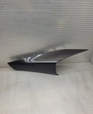 Dashboard glove box trim