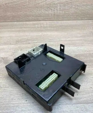 Renault Laguna II Central body control module 8200482048